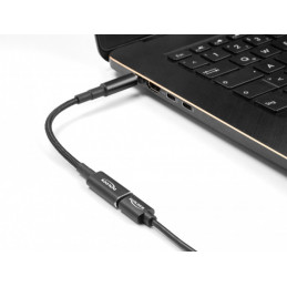 DeLOCK 60039 kaapelin sukupuolenvaihtaja USB Type-C PD Musta