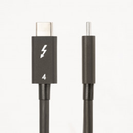 StarTech.com TBLT4MM1M Thunderbolt-kaapeli 1 m 40 Gbit s Musta