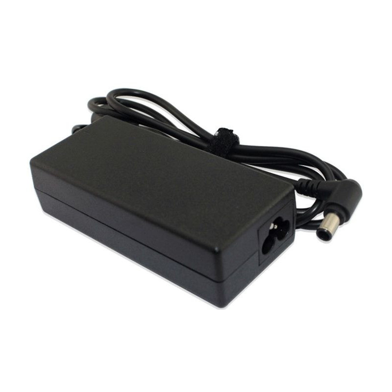 CoreParts MBA1330 virta-adapteri ja vaihtosuuntaaja Sisätila 32 W Musta