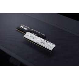 Kingston Technology FURY Beast White XMP muistimoduuli 64 GB 4 x 16 GB DDR5 5600 MHz