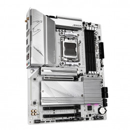 223,90 € | AORUS B650 ELITE AX ICE emolevy AMD B650 Pistoke AM5 ATX
