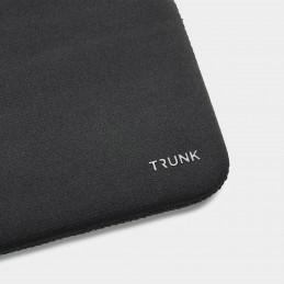 Trunk Neoprene Sleeve 40,6 cm (16") Suojakotelo musta