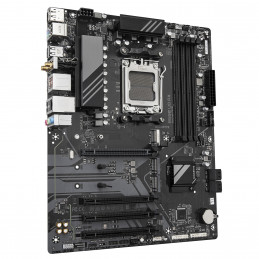 GIGABYTE B650 UD AX emolevy AMD B650 Pistoke AM5 ATX