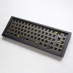 Ducky Outlaw 65 näppäimistö Universaali USB musta