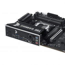 ASUS TUF GAMING B650E-E WIFI AMD B650 Pistoke AM5 ATX