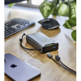 Intenso 7332054 akku- ja paristolaturi Litium polymeeri (LiPo) 20000 mAh Harmaa