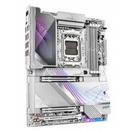 GIGABYTE X870E AORUS MASTER X3D ICE AMD X870E Pistoke AM5 ATX