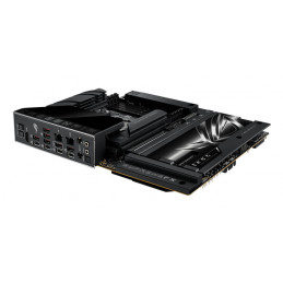 ASUS ROG CROSSHAIR X870E HERO BTF AMD X870E Pistoke AM5 ATX