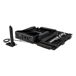 ASUS ROG CROSSHAIR X870E HERO BTF AMD X870E Pistoke AM5 ATX