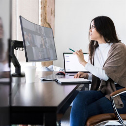 Ergotron HX Series 45-475-224 monitorin kiinnike ja jalusta 124,5 cm (49") Vastaanotto musta