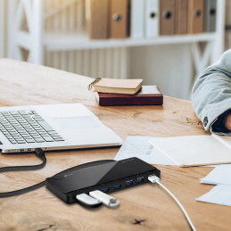 TP-Link UH700 keskitin USB 3.2 Gen 1 (3.1 Gen 1) Micro-B 5000 Mbit s musta