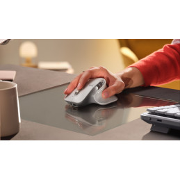 Logitech MX Master 3S hiiri Office Oikeakätinen Bluetooth Optinen 8000 DPI