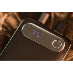 Sandberg 421-16 akku- ja paristolaturi Litium polymeeri (LiPo) 10000 mAh Alumiini, musta