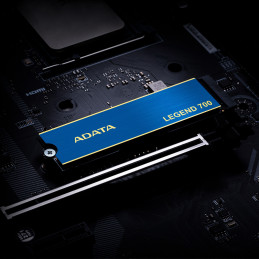 ADATA LEGEND 700 512 GB M.2 PCI Express 3.0 NVMe 3D NAND