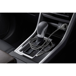 Cellularline Retractable Car Charger Kuulokkeet, Universaali Musta Tupakansytytin Pikalataus Auto