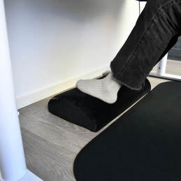Arozzi AZ-FOOTREST-VELVET-BK toimisto- ja työtuolin lisävaruste Jalkatuki Musta 1 kpl