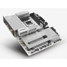 Sapphire NITRO+ X870EA PhantomLink Polar Edition AMD X870E Pistoke AM5 ATX