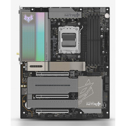 Sapphire NITRO+ X870EA AMD X870E Pistoke AM5 ATX