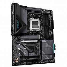 GIGABYTE X870E EAGLE WIFI7 AMD X870E Pistoke AM5 ATX