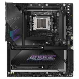 GIGABYTE X870 AORUS INFINITY emolevy AMD X870 Pistoke AM5 Laajennettu ATX