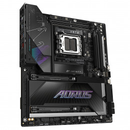 GIGABYTE X870 AORUS INFINITY emolevy AMD X870 Pistoke AM5 Laajennettu ATX