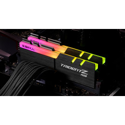 G.Skill Trident Z RGB F4-3200C16D-64GTZR muistimoduuli 64 GB 2 x 32 GB DDR4 3200 MHz