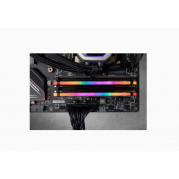 Corsair Vengeance RGB PRO muistimoduuli 32 GB 2 x 16 GB DDR4 3200 MHz