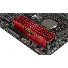 Corsair Vengeance LPX CMK16GX4M4B3000C15R muistimoduuli 16 GB 4 x 4 GB DDR4 3000 MHz