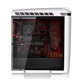 Thermaltake Versa C22 RGB Snow Edition Midi Tower Musta, Valkoinen