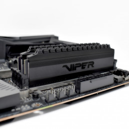 Patriot Memory Viper 4 Blackout muistimoduuli 32 GB 2 x 16 GB DDR4 3600 MHz