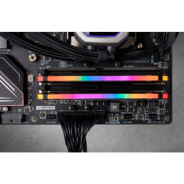Corsair Vengeance CMW16GX4M2A2666C16 muistimoduuli 16 GB 2 x 8 GB DDR4 2666 MHz