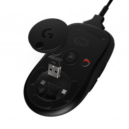 Logitech G Pro hiiri Oikeakätinen USB A-tyyppi Optinen 25600 DPI