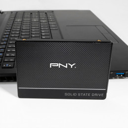 PNY SSD7CS900-4TB-RB SSD-massamuisti 2.5" 4000 GB Serial ATA III