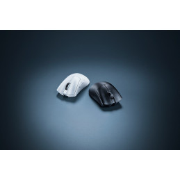 Razer DeathAdder V3 Pro hiiri Oikeakätinen RF Wireless + USB Type-C Optinen 30000 DPI