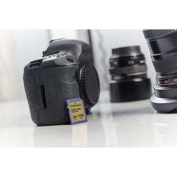 Intenso 3421470 muistikortti 16 GB SDHC UHS-I Luokka 10